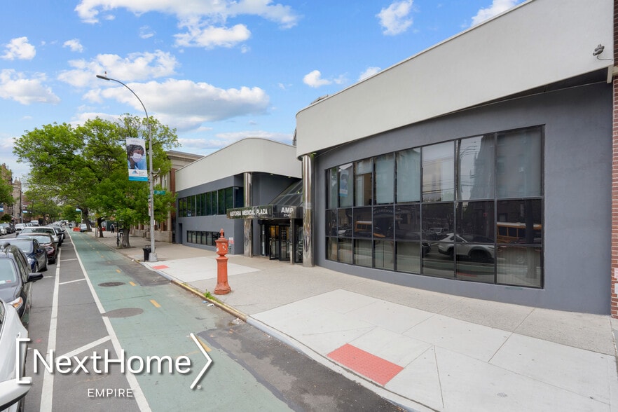 More Photos Of 27-47 Crescent St, Astoria Medical For Lease