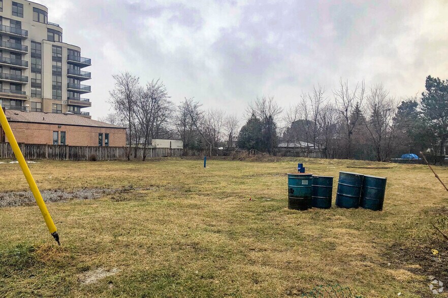 Primary Photo Of 740 Sheppard Ave W, Toronto Apartments For Sale