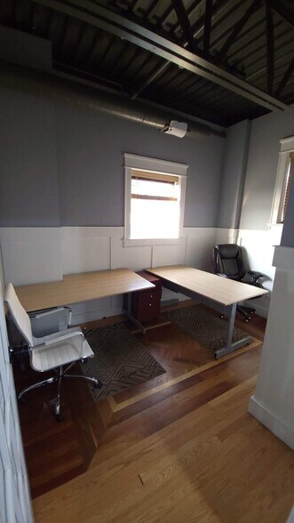 More Photos Of 9550 W Sergo Dr, McCook Light Distribution For Lease