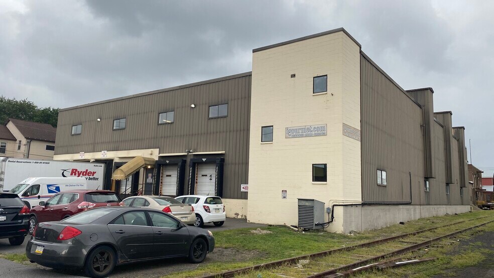 More Photos Of 508 Delaware Ave, West Pittston Warehouse For Sale