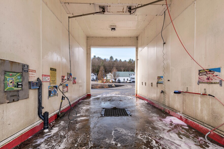 More Photos Of 329 Daniel Webster Hwy, Meredith Carwash For Sale