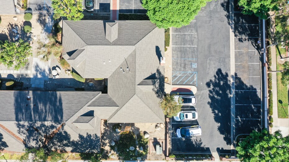 More Photos Of 1810 E 17th St, Santa Ana Medical For Lease