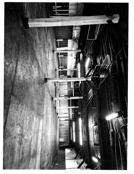 More Photos Of 1138 College St, Clarksville Warehouse For Lease