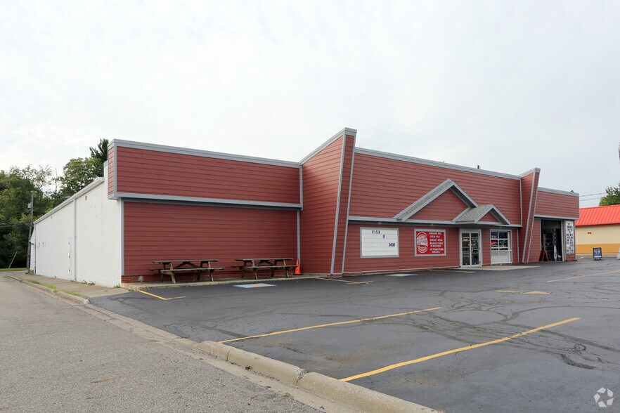 Primary Photo Of 317 E Lincolnway, Minerva Restaurant For Sale