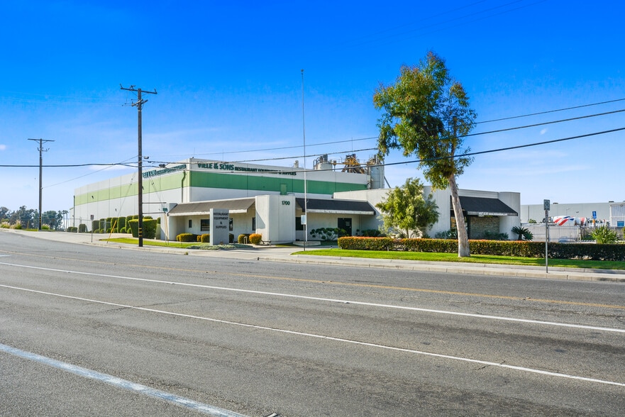 Primary Photo Of 1700 N Main St, Orange Manufacturing For Sale