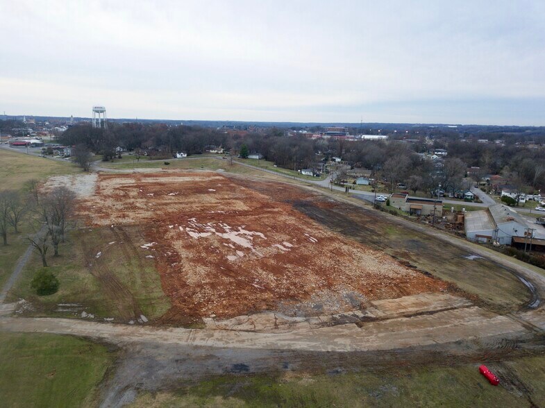 More Photos Of 1151 College St, Clarksville Land For Sale