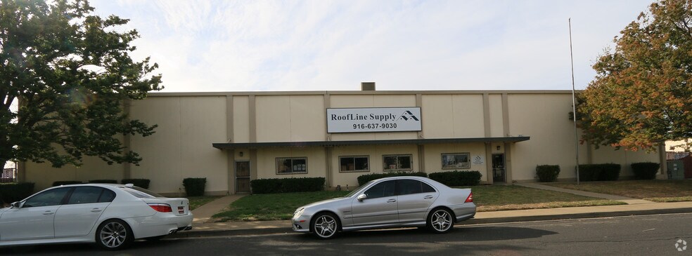 More Photos Of 5700-5750 88th St, Sacramento Warehouse For Lease