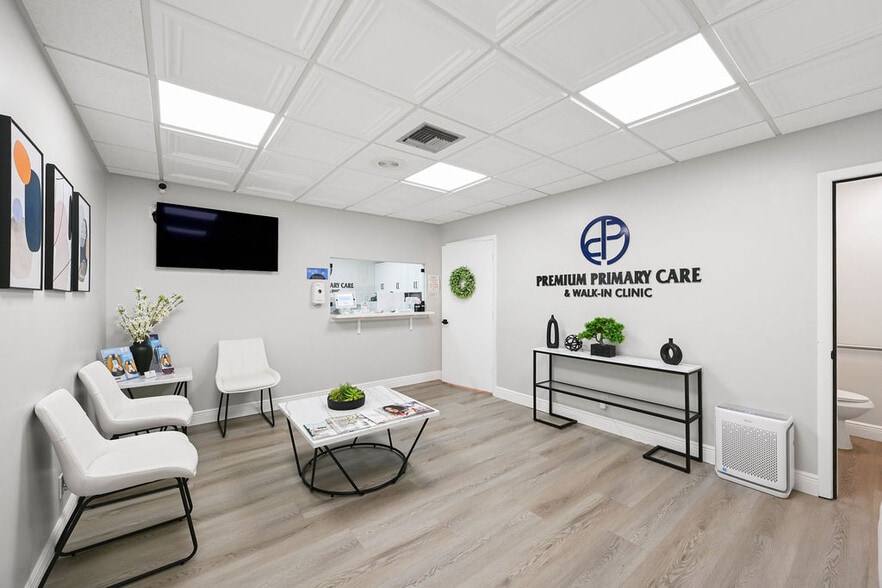 Primary Photo Of 1801 SE Hillmoor Dr, Port Saint Lucie Medical For Lease