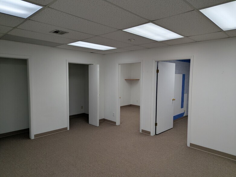 More Photos Of 7501 N University St, Peoria General Retail For Lease