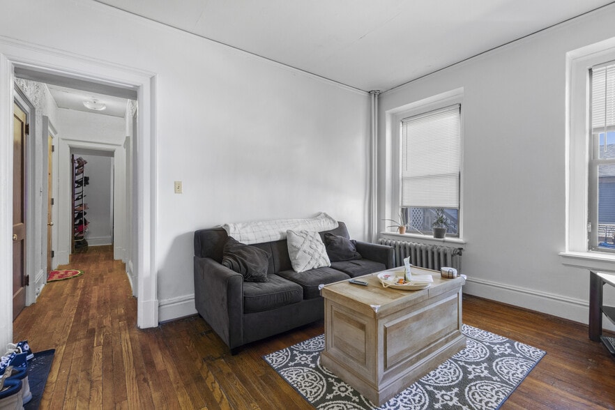 More Photos Of 43 Granite St, New London Apartments For Sale