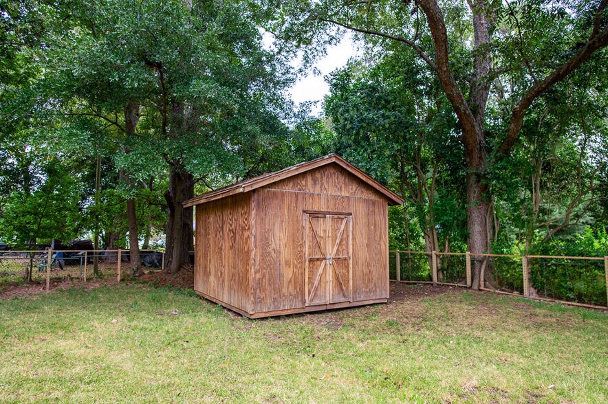 More Photos Of 1733 Main Rd, Johns Island Office For Sale