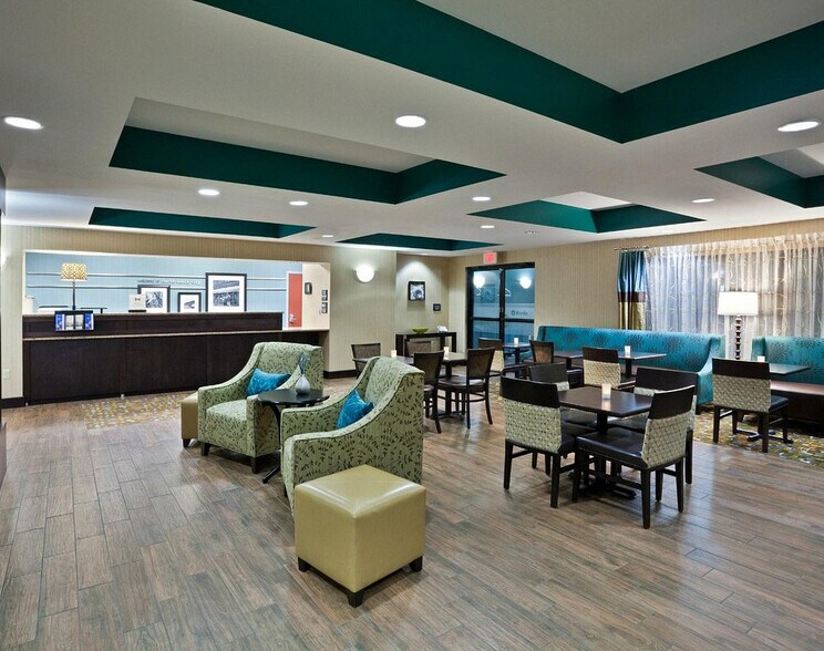 More Photos Of 101 Sodrac Dr, North Sioux City Hotel For Sale