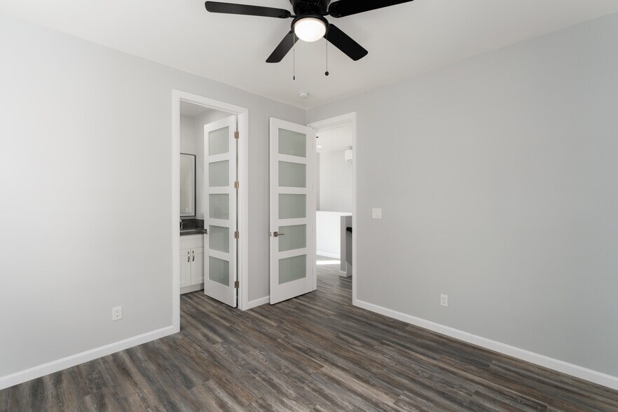 More Photos Of 6728 Thomson Ct, San Diego Apartments For Sale