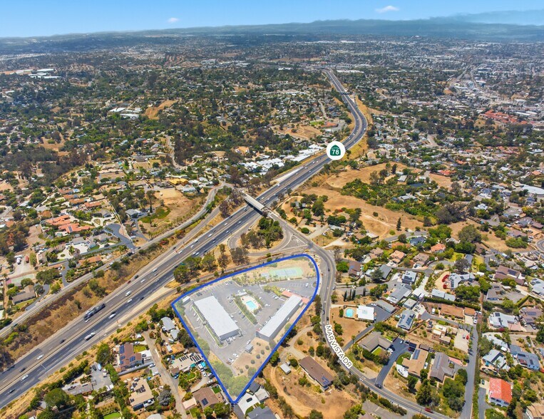 More Photos Of 330 Mar Vista Dr, Vista Apartments For Sale