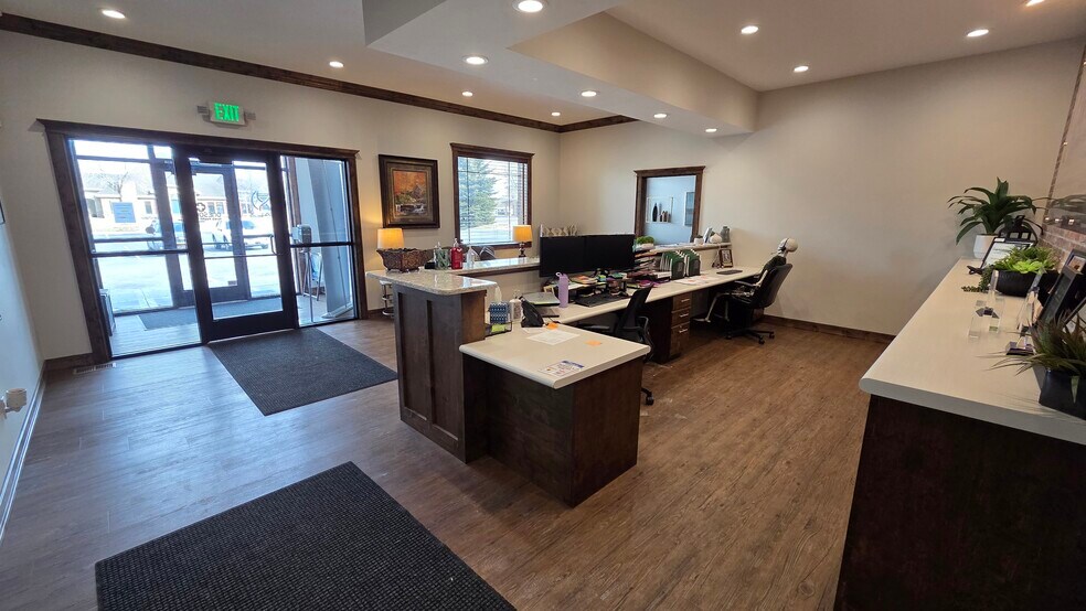 More Photos Of 1680 Elk Creek Dr, Idaho Falls Office For Lease