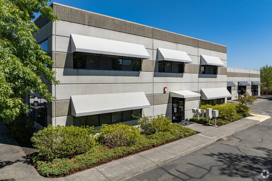 More Photos Of 5468 Skylane Blvd, Santa Rosa Research And Development For Lease