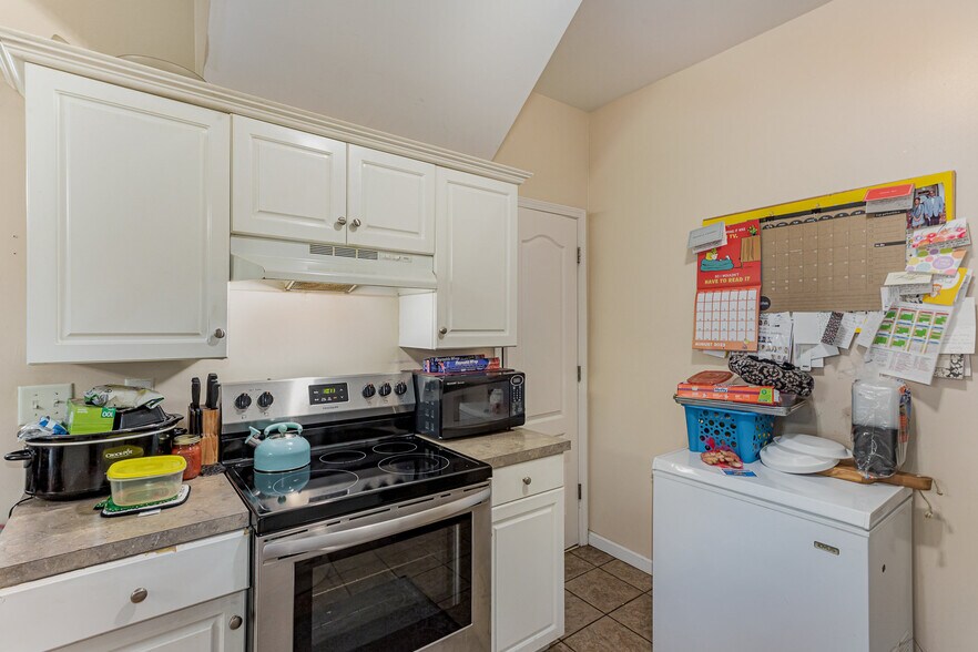 253 Old Nashville Hwy, La Vergne, TN 37086 Apartments For Sale