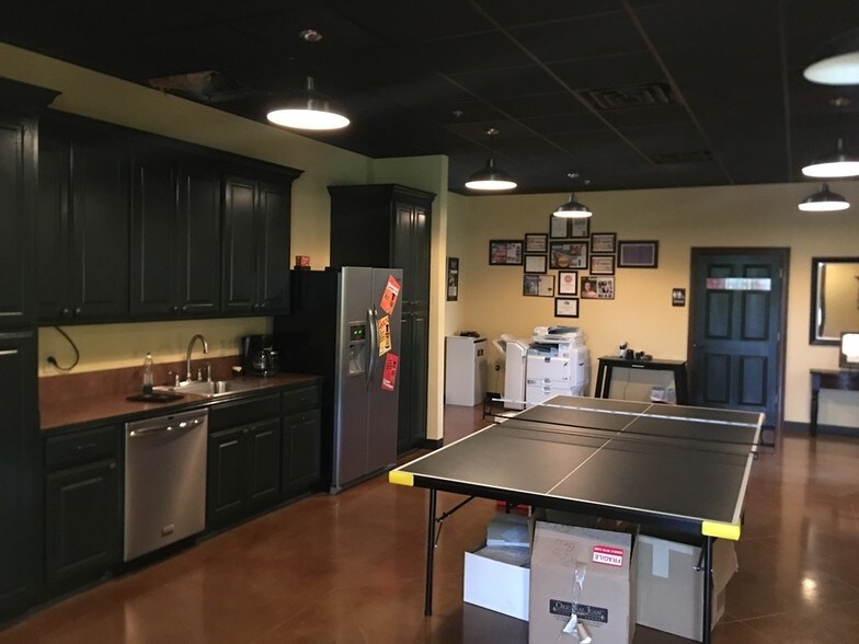 More Photos Of 40306 Highway 42, Prairieville Restaurant For Lease