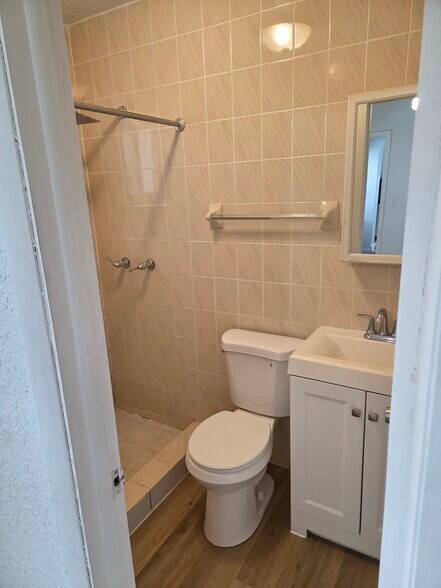 More Photos Of 120 SW 20th Ave, Miami Apartments For Sale
