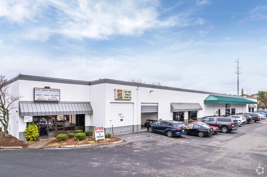 Primary Photo Of 2501-2573 NW Division St, Gresham Warehouse For Lease