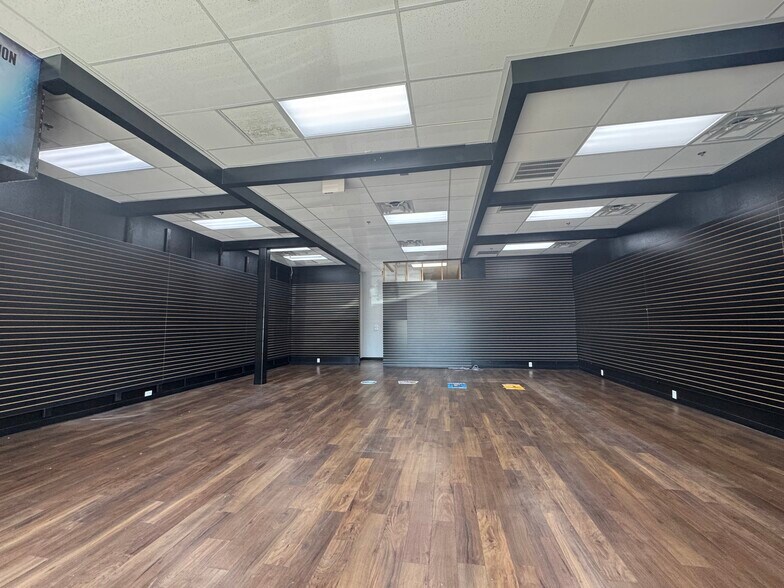 More Photos Of 4840 S Fort Apache Rd, Las Vegas Storefront For Lease