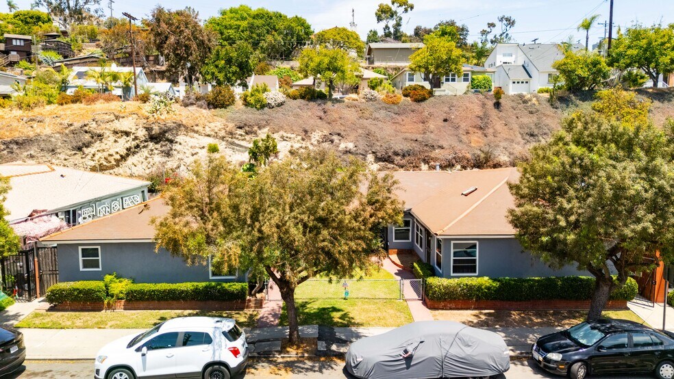 Primary Photo Of 3139 Reynard Way, San Diego Apartments For Sale