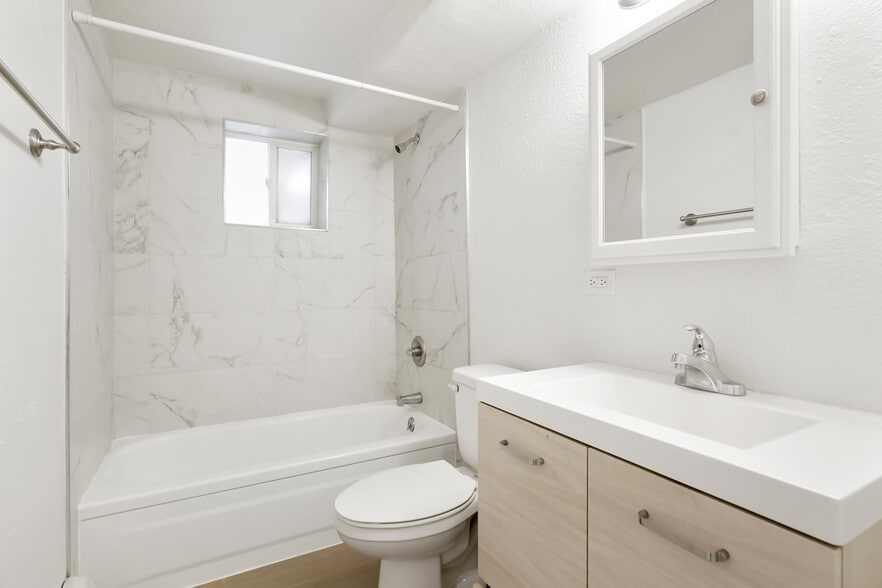 More Photos Of 1415 Pearl St, Denver Apartments For Sale