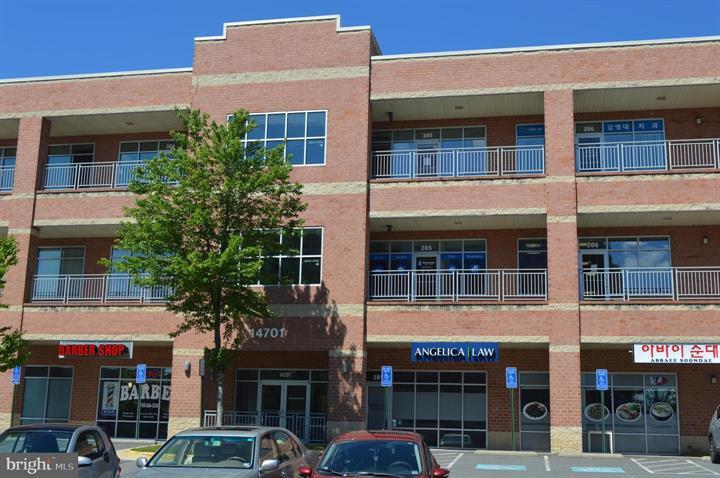 More Photos Of 14701 Lee Hwy, Centreville Medical For Lease