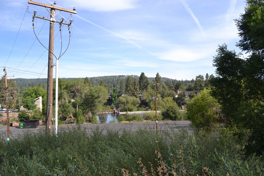 More Photos Of 1133 NW Wall St, Bend Apartments For Lease