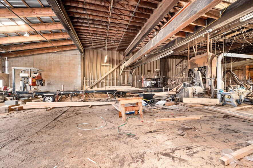 More Photos Of 350 Garfield Ave, Duluth Warehouse For Lease
