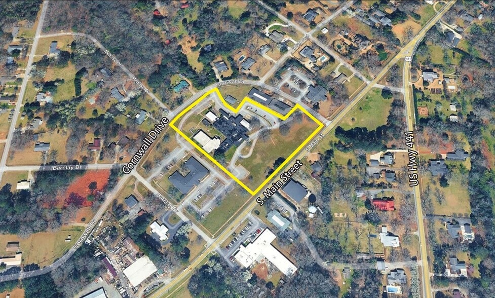 More Photos Of 1077 S Main St, Madison Assisted Living For Sale