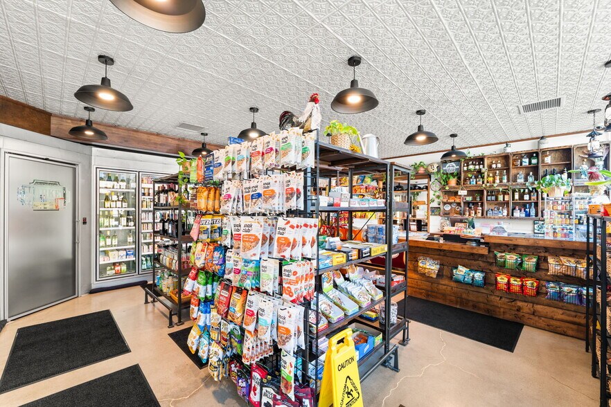 More Photos Of 28192 Silverado Canyon Rd, Silverado General Retail For Sale