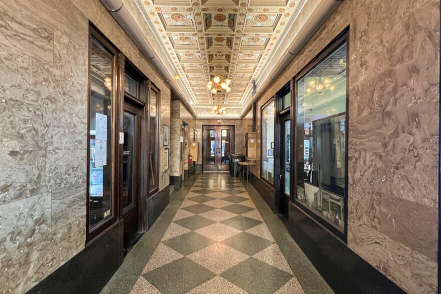 More Photos Of 201-205 4th Ave E, Olympia Office For Sale