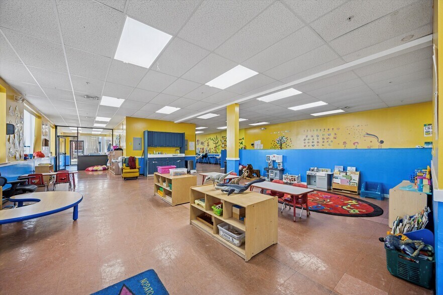 More Photos Of 6712-6714 Rising Sun Ave, Philadelphia Medical For Sale