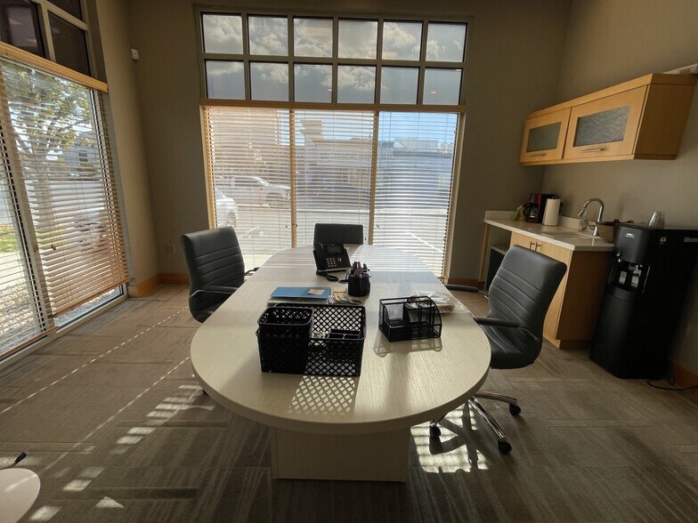 More Photos Of 1215 N 500 W, Provo Storefront For Lease