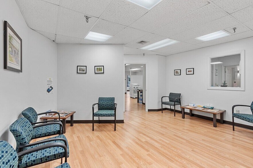 More Photos Of 515 Main St, Fitchburg Office For Lease