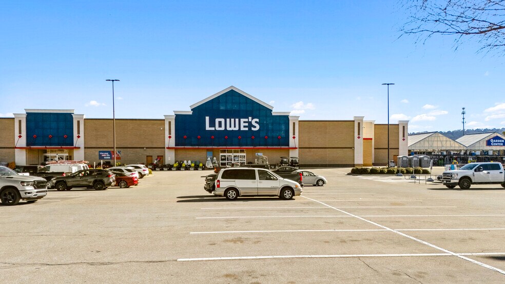 More Photos Of 5287-5291 Highway 280, Birmingham General Retail For Sale