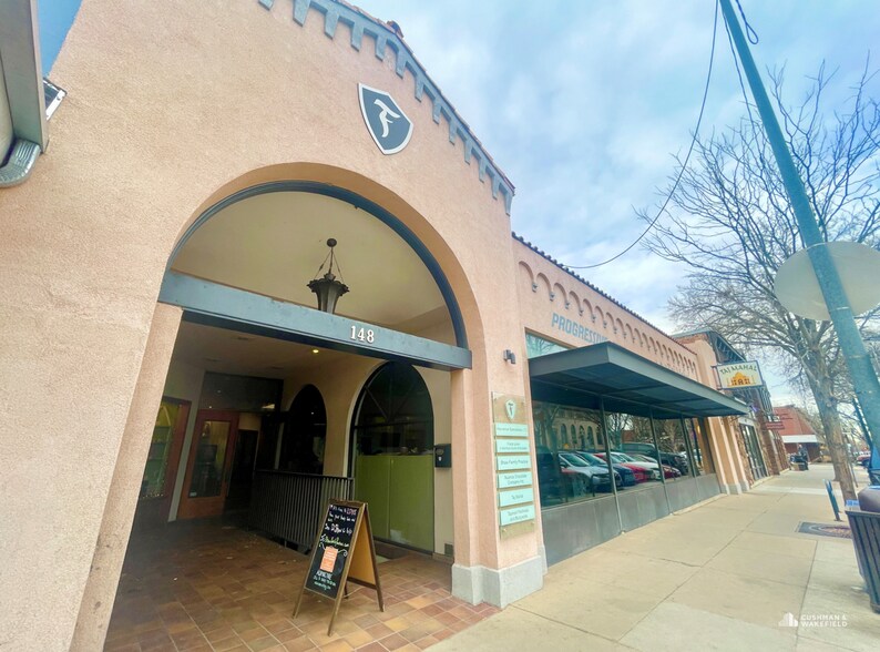 More Photos Of 148 W Oak St, Fort Collins Storefront Retail Office For Lease