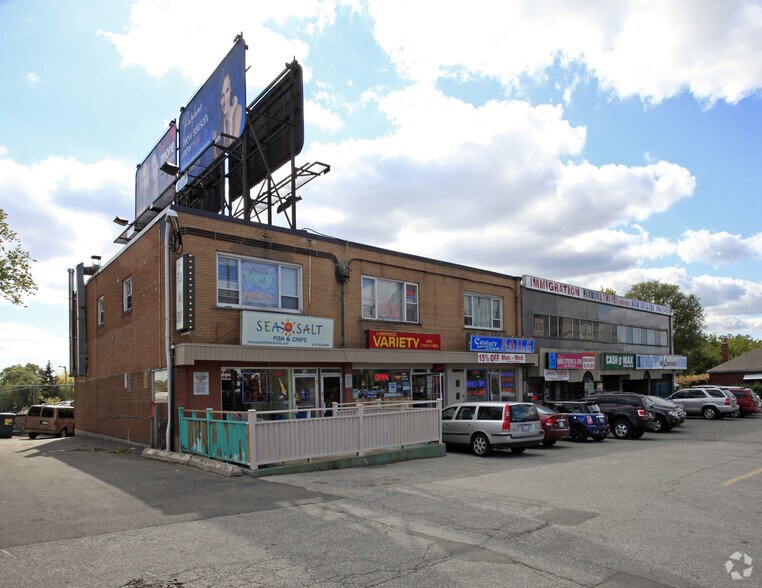 Primary Photo Of 705-711 Lawrence Ave W, Toronto Storefront Retail Office For Lease