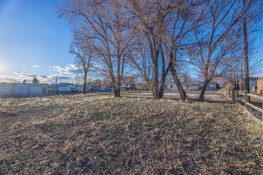 More Photos Of 353 Breeze St, Craig Land For Sale