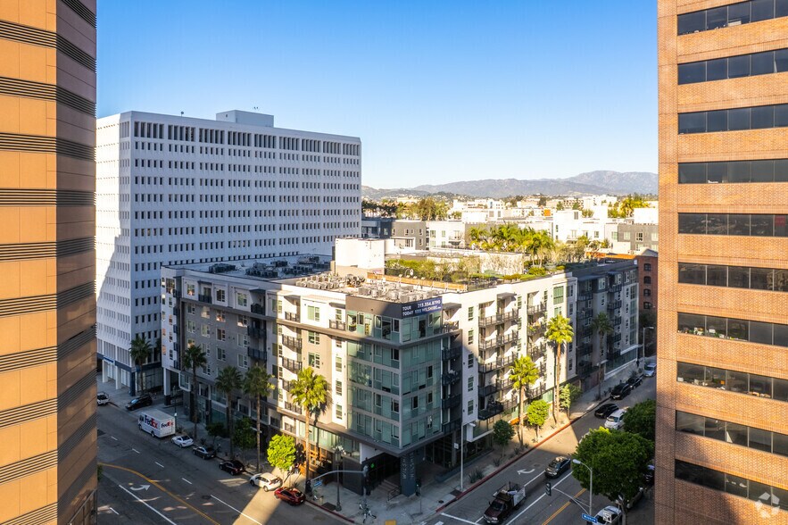 More Photos Of 1111 Wilshire Blvd, Los Angeles Apartments For Lease