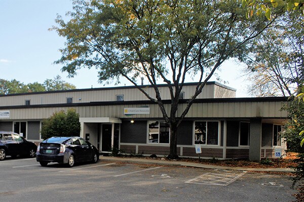 More Photos Of 179 Commerce St, Williston Flex For Sale