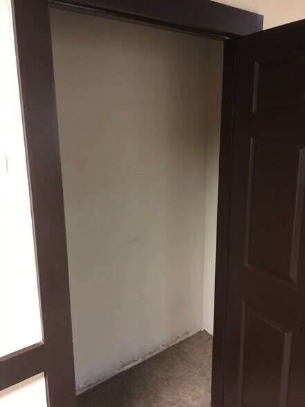 More Photos Of 4560 Atwater Ct, Buford Unknown For Lease