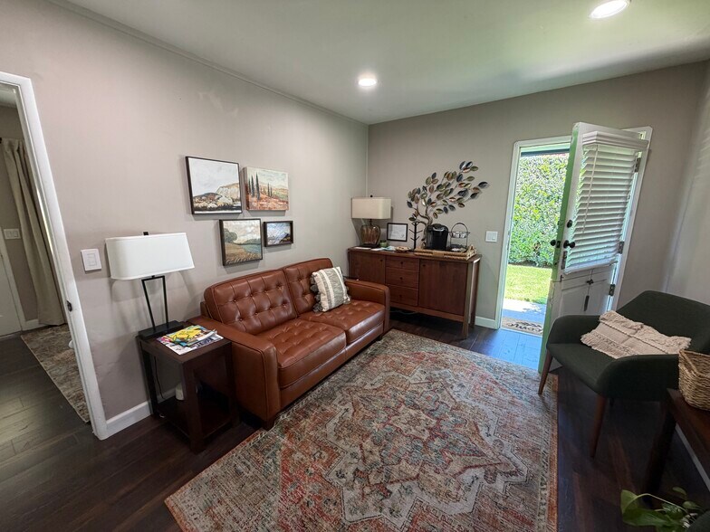 More Photos Of 624 W Chapman Ave, Orange Medical For Sale