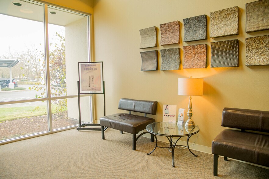 More Photos Of 1970 SE 14th Ave, Albany Medical For Lease