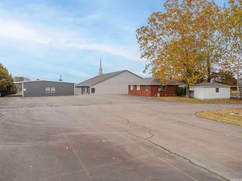 More Photos Of 20121 Interstate 30 S, Benton Religious Facility For Sale