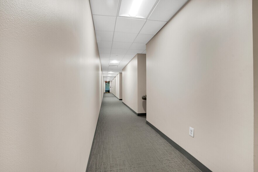 More Photos Of 10201 Fairfax Blvd, Fairfax Office For Lease