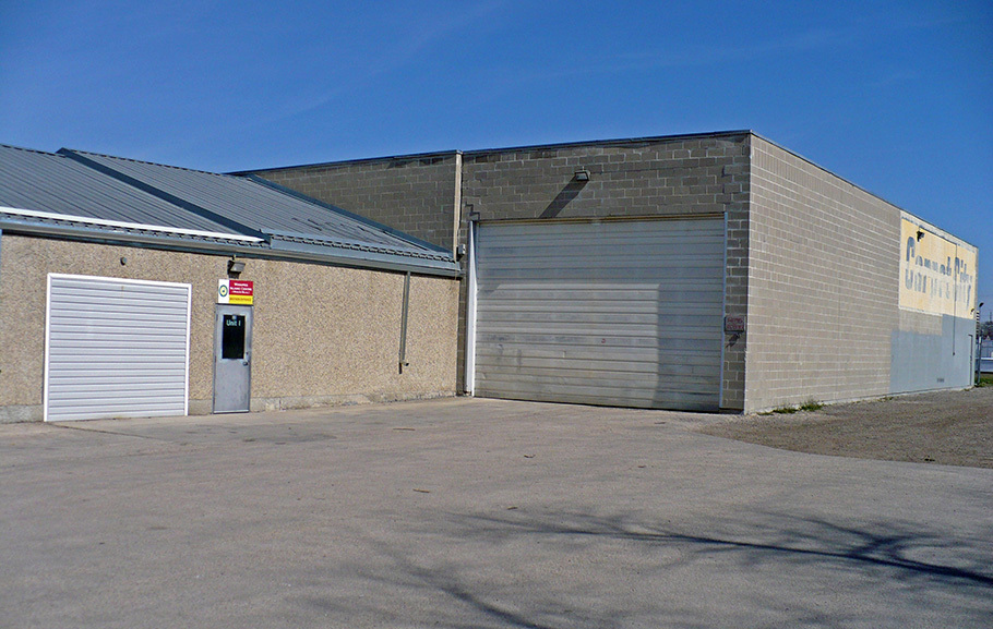 Primary Photo Of 431 Thames Ave, Winnipeg Office For Lease