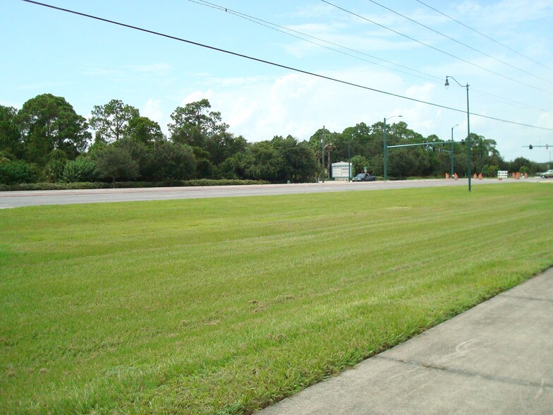 More Photos Of 2487 Sycamore St, North Port Land For Sale