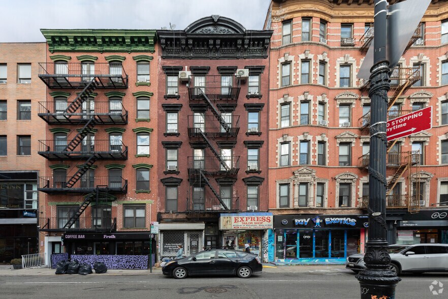 More Photos Of 92 Rivington St, New York Apartments For Lease